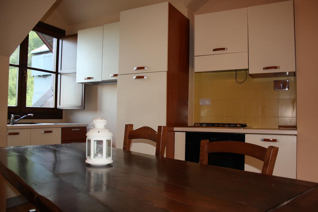 Il Cervo Bianco Aparthotel Abetone Oda fotoğraf
