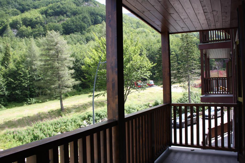 Il Cervo Bianco Aparthotel Abetone Oda fotoğraf